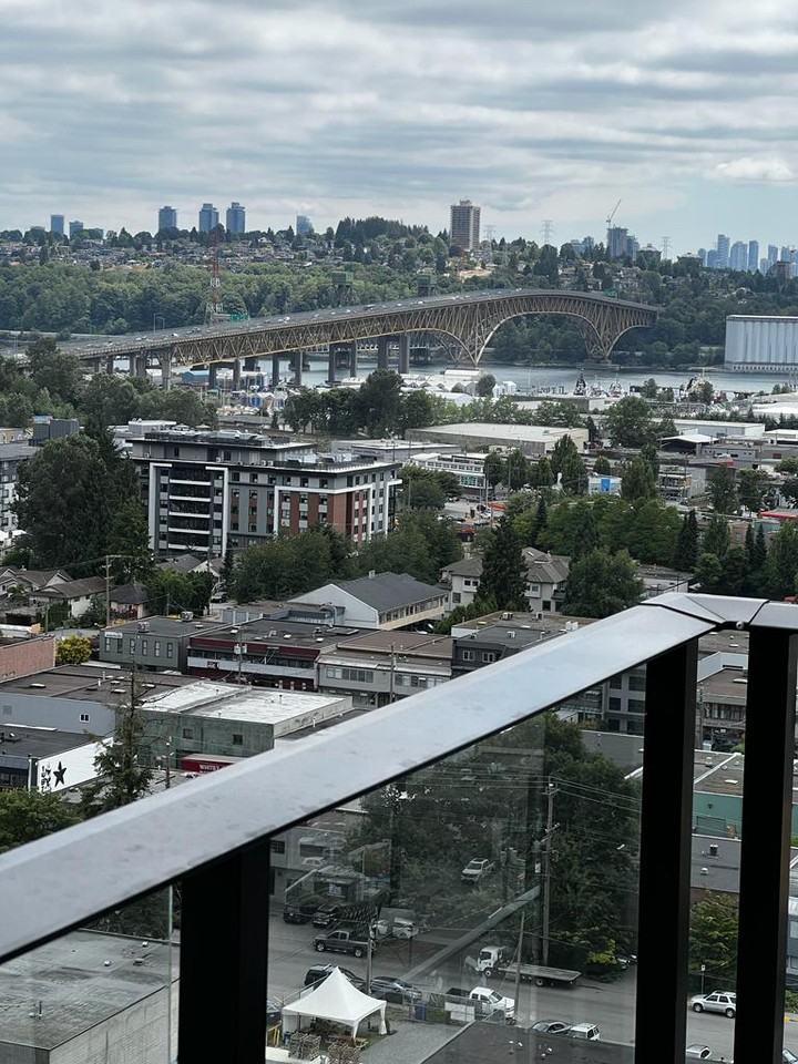 1401 Hunter St - Photo 4 of 11