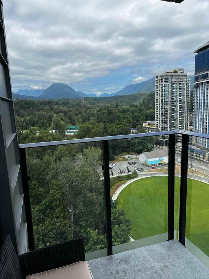 1401 Hunter St - Photo 6 of 11