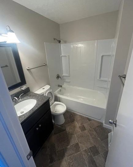 1103 Ellsworth Dr #NA - Photo 3 of 7