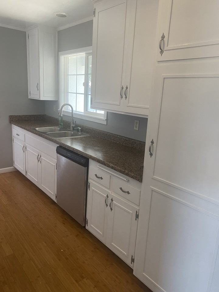 421 Vickie Ave #NA - Photo 3 of 21