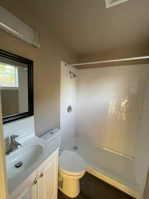 2104 Talbot Rd S #NA - Photo 2 of 8