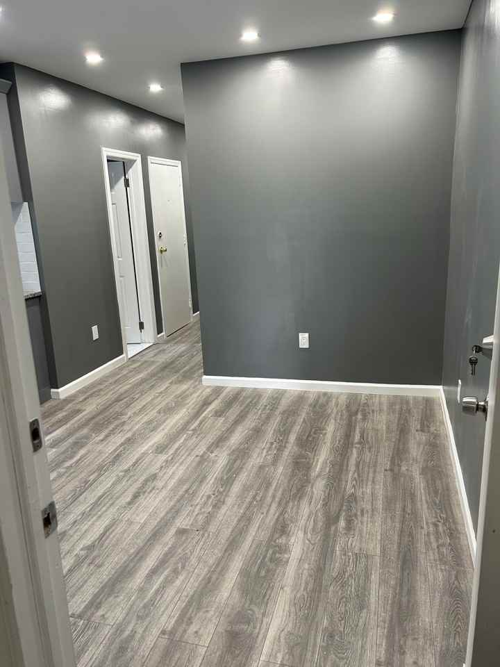 18 Mckay Ave #NA - Photo 3 of 9
