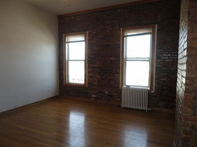 4th ave - Photo 2 of 10