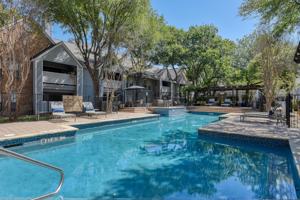 featured image of 7914 Ray Bon Dr