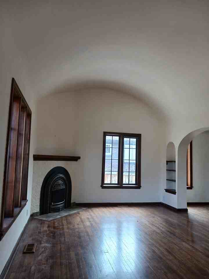 1450 Logan Avenue South - Photo 2 of 21