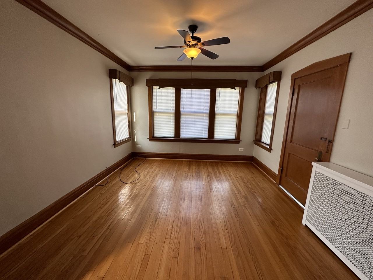 5349 South Fairfield Avenue #2 - Photo 3 of 7