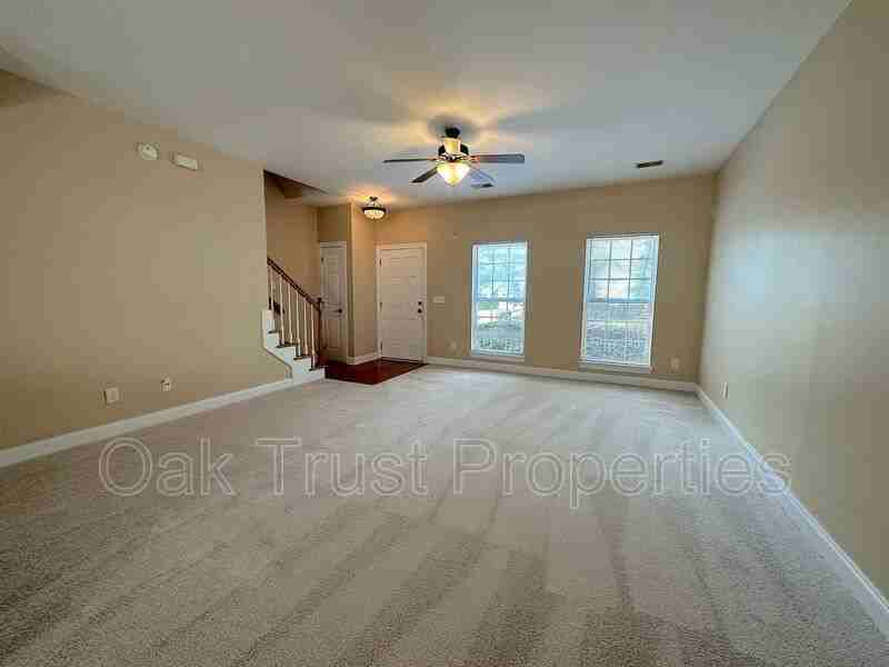 126 Tuscany Ct - Photo 4 of 14