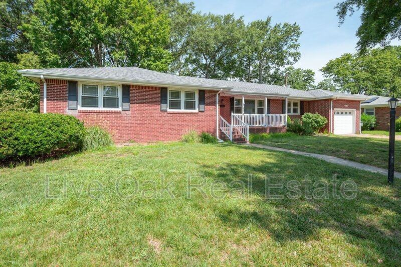 2418 Heutte Dr - Photo 2 of 26