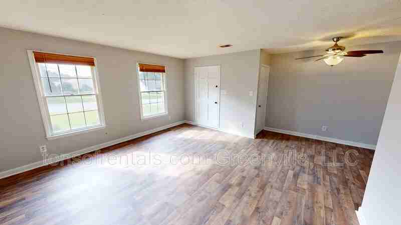 178 Hidden Hill Rd - Photo 2 of 10