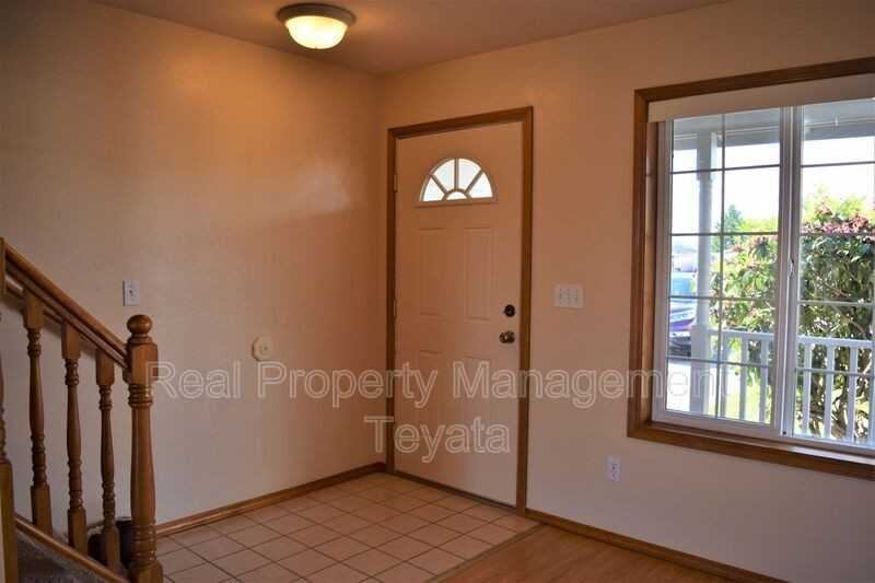 214 Reeds Ln #A - Photo 4 of 18