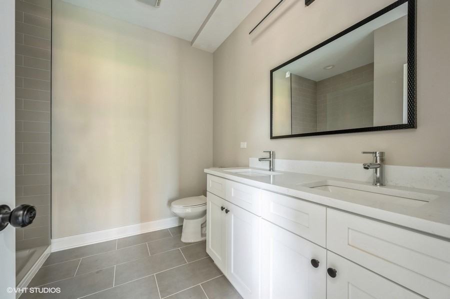 South South Prairie Avenue #2 - Photo 3 of 18