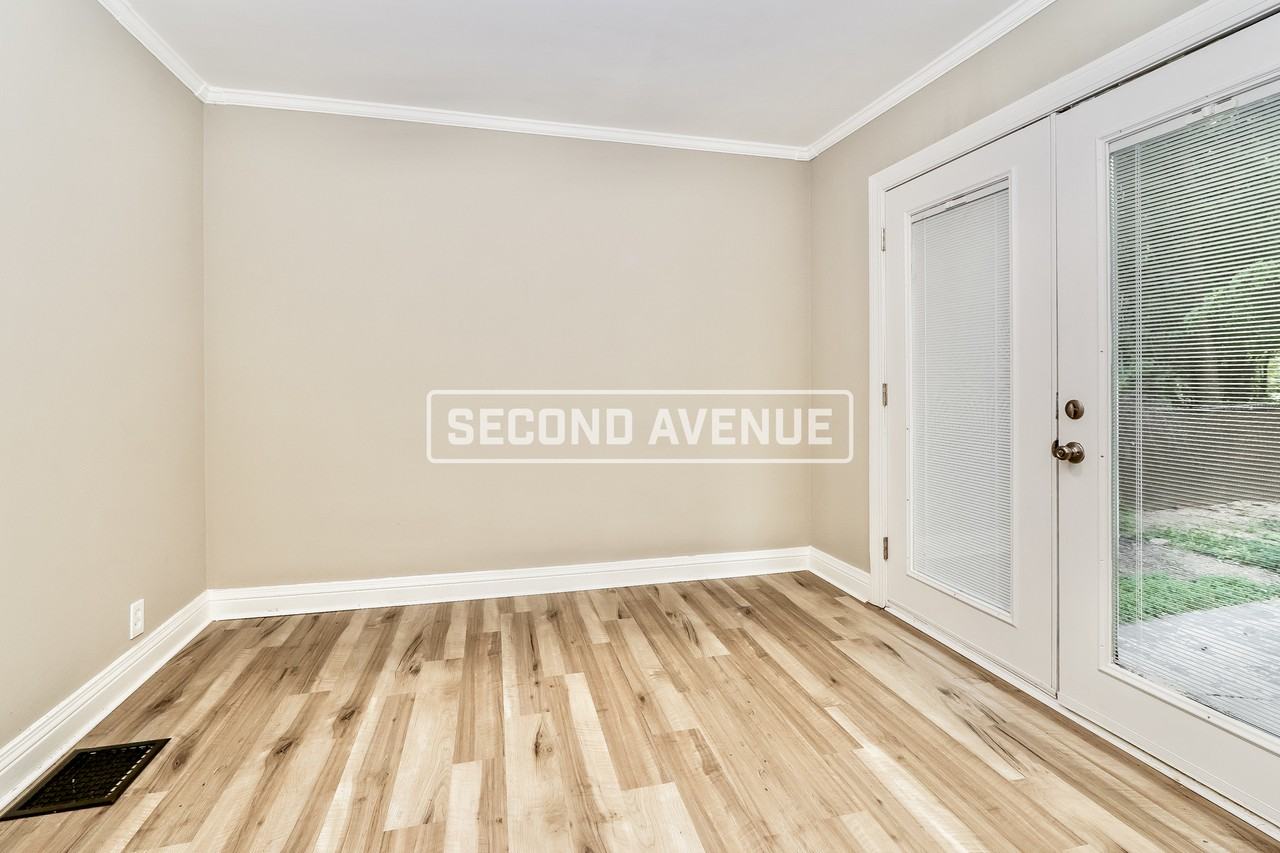 1332 Arcade Ave - Photo 3 of 12