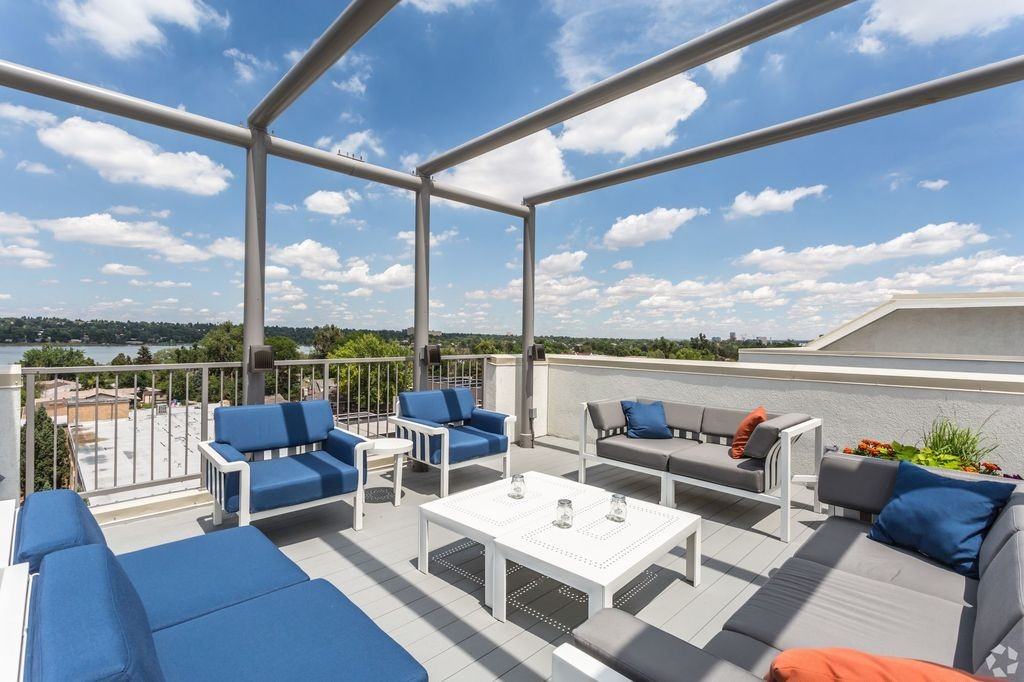 X at Sloan's - Photo 3 of 50