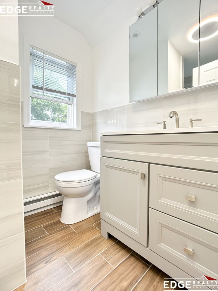38 Vineland St #2 - Photo 3 of 11