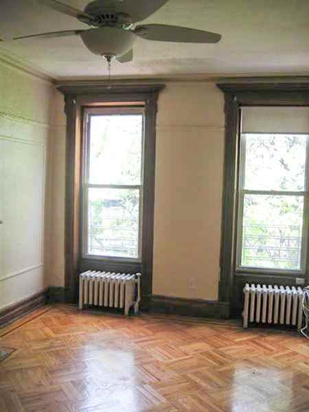 Halsey Street & Throop Avenue - Photo 2 of 18