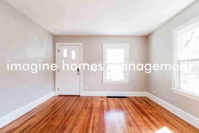 4270 Redmont Ave - Photo 3 of 18