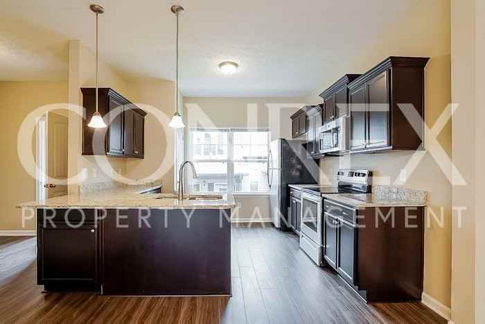 310 Jerry Butler Dr - Photo 3 of 10