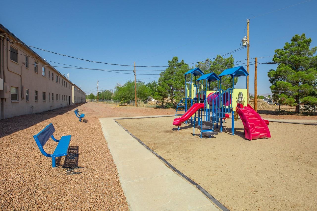 Tigua Village - Photo 4 of 29