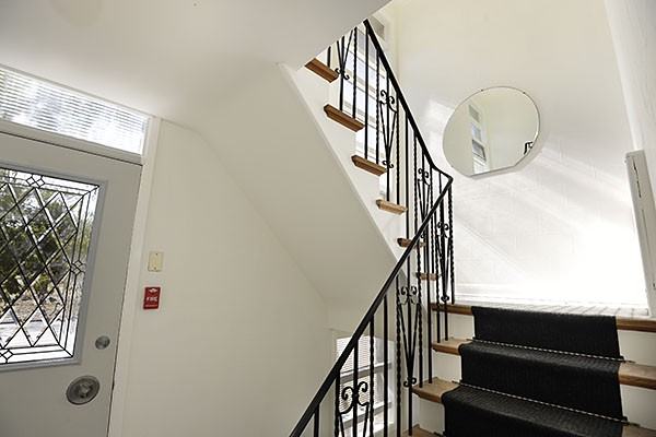 2816 Bloor Street West - Photo 3 of 13