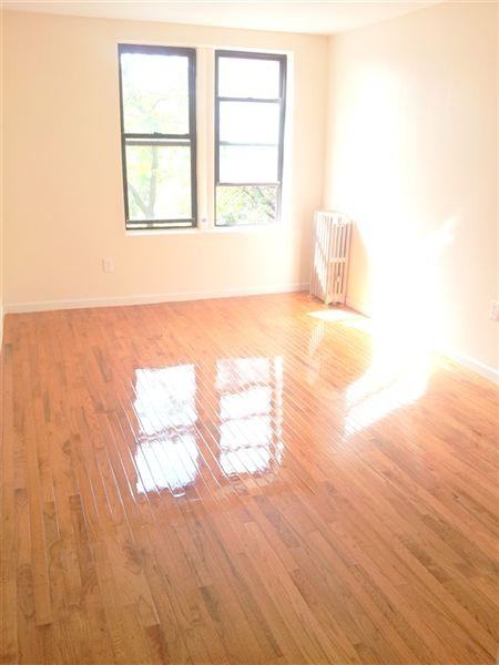 ALLERTON & WHITE PLAINS RD - Photo 2 of 8