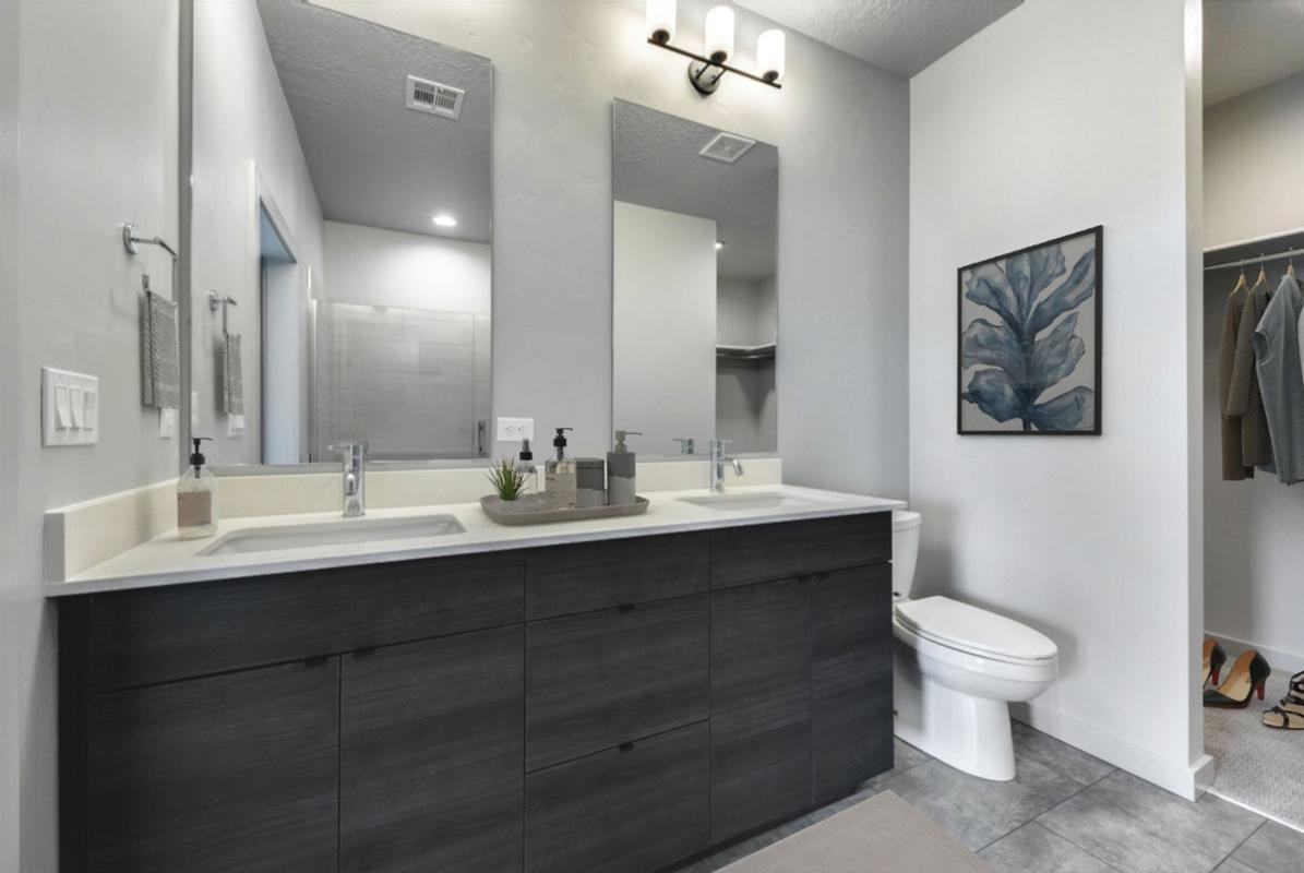 1290 E Lone Creek Dr - Photo 5 of 9