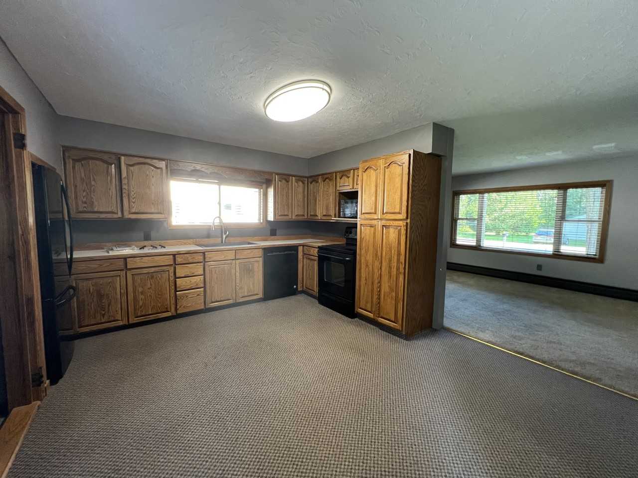 1933 Orchard St #NA - Photo 2 of 9