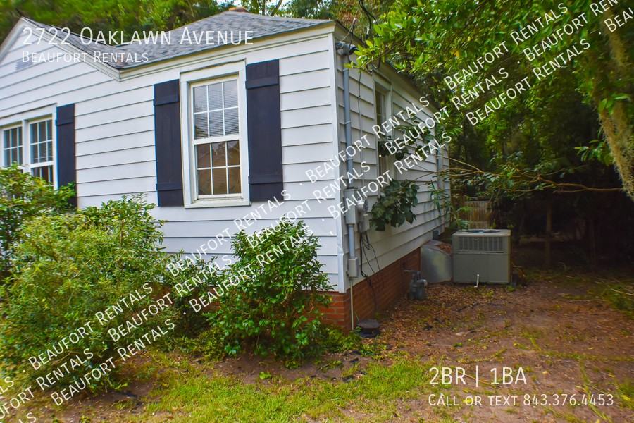 2722 Oaklawn St - Photo 3 of 29