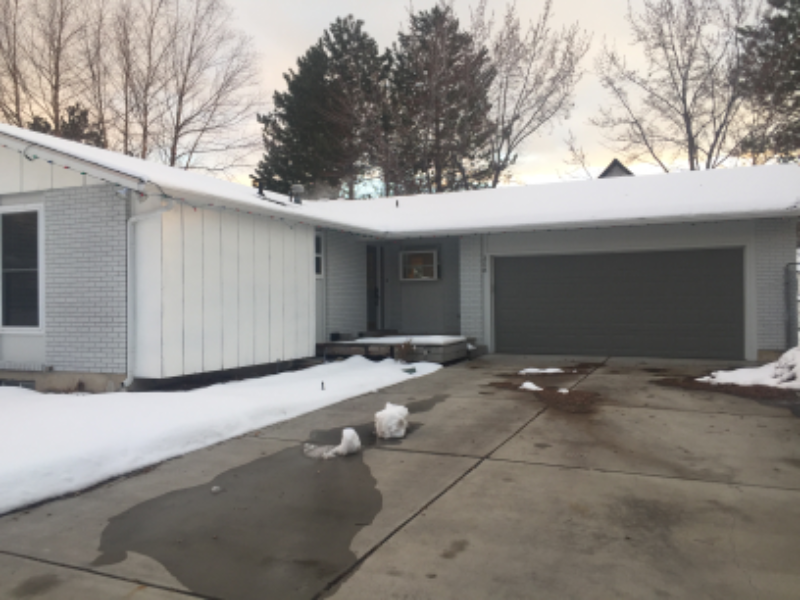 358 Eastview Dr - Photo 2 of 30