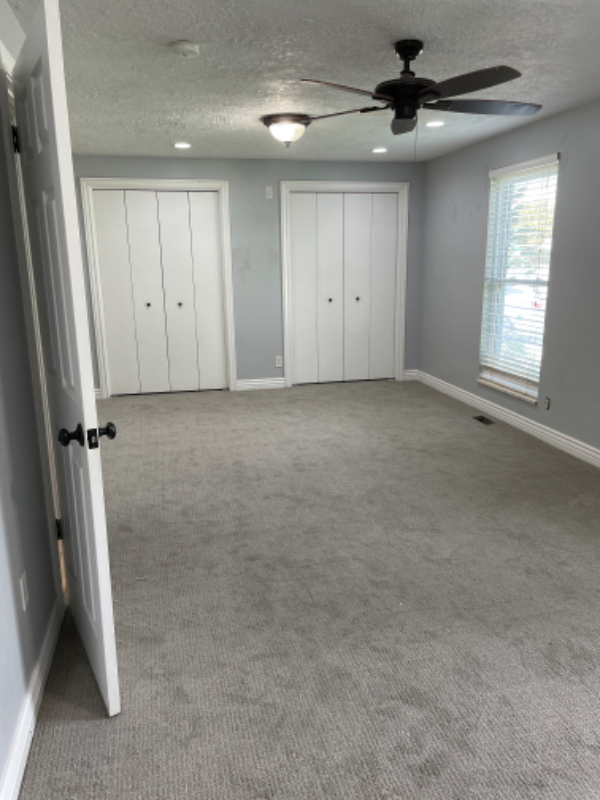 358 Eastview Dr - Photo 3 of 30