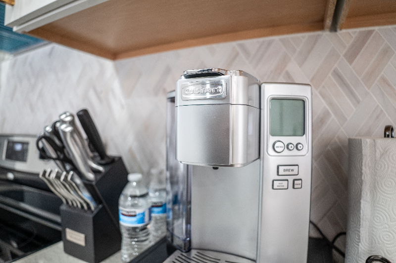 3720 Taft Ave - Photo 7 of 50