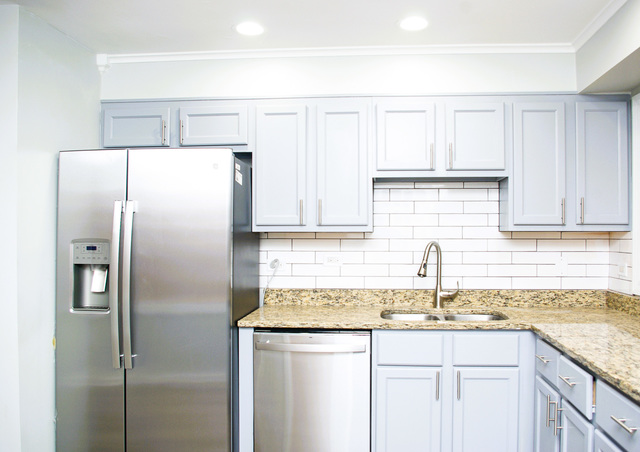 175 Westwood Dr - Photo 3 of 18