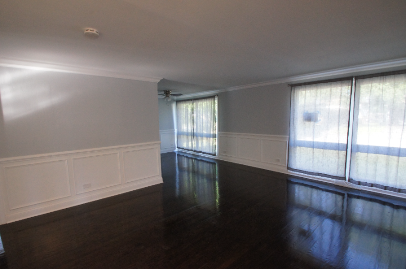 17218 Hawthorne Dr - Photo 2 of 13