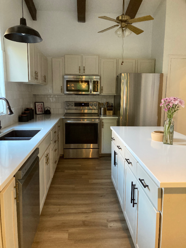 1332 Millcreek Dr #4 - Photo 3 of 21