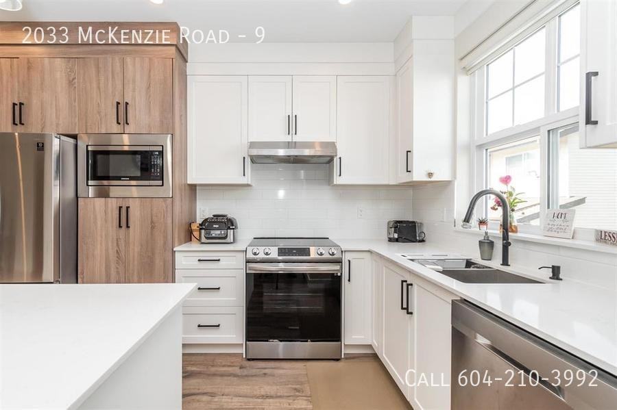 2033 Mckenzie Rd #9 - Photo 2 of 24