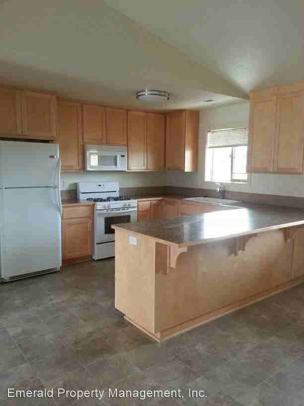 5351 I St - Photo 2 of 11