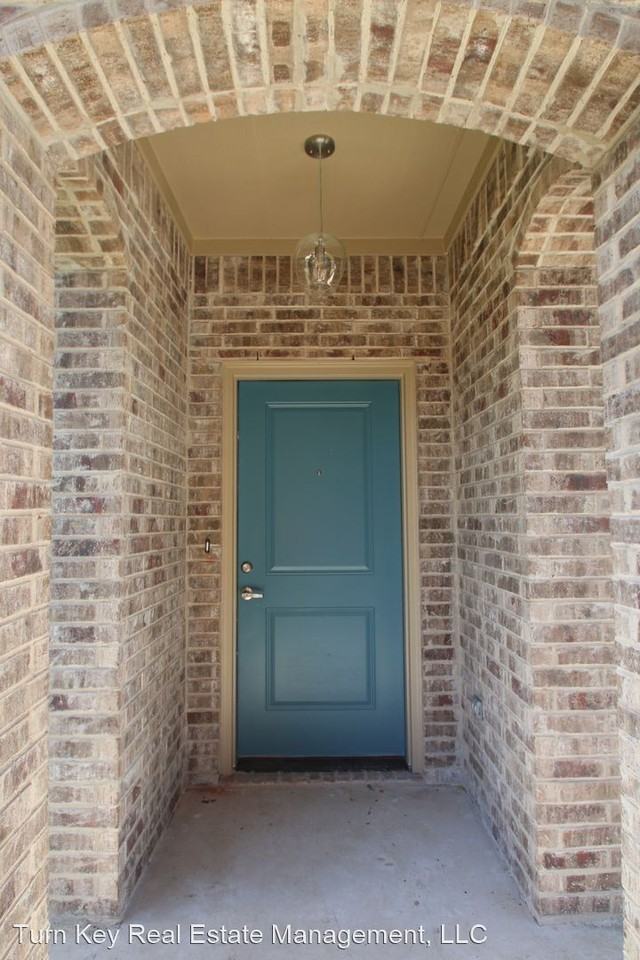 8037-8039 Arbor Ave. - Photo 3 of 17