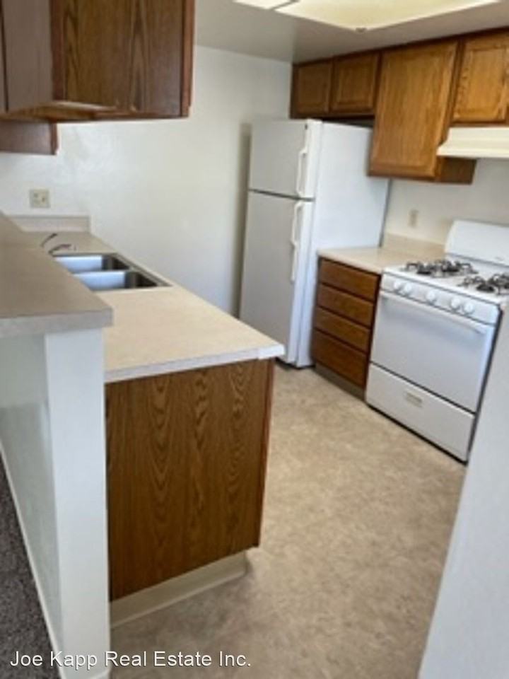 32-80 S Garden Street - Photo 3 of 15