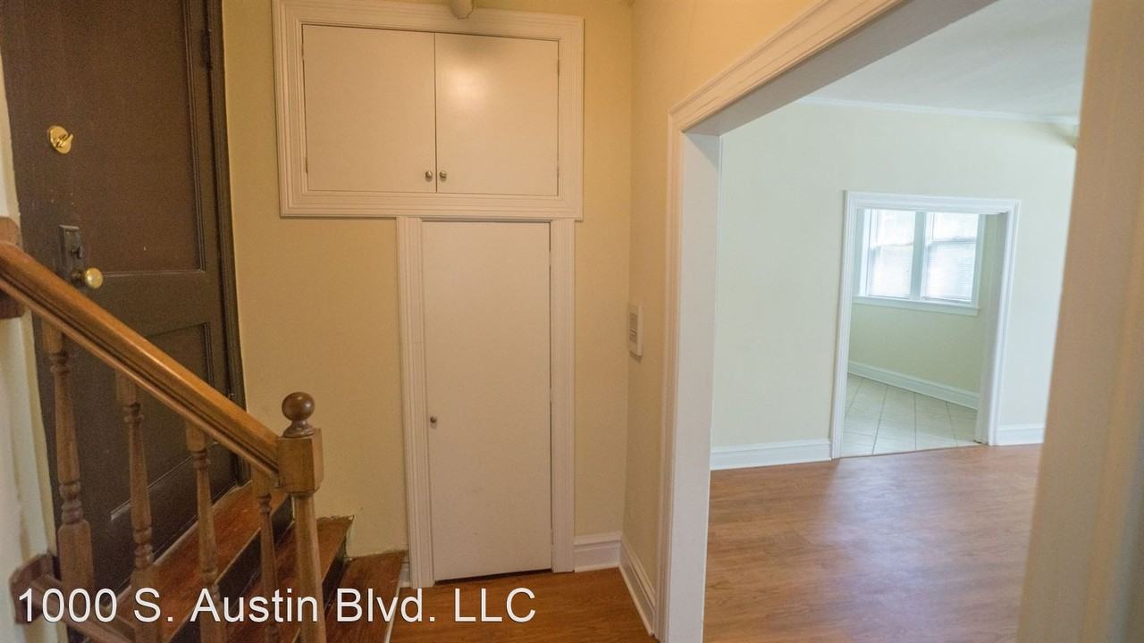 1000-1006 S. Austin Blvd. - Photo 3 of 8