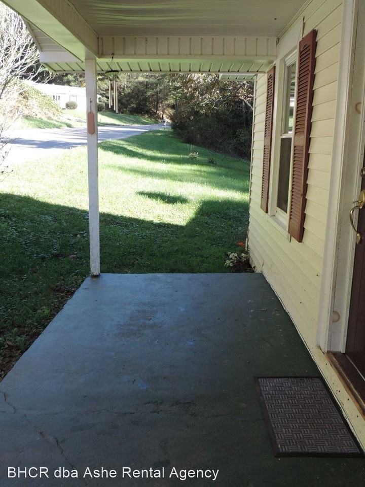 1530 Conley Cheek Rd - Photo 2 of 16