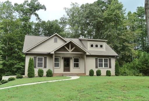 233 Blue Water Pointe Dr - Photo 2 of 27