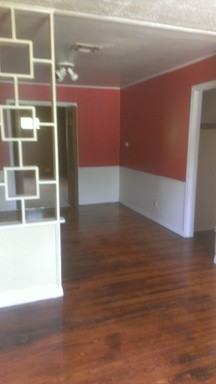 4444 NW 19th St - Photo 3 of 5