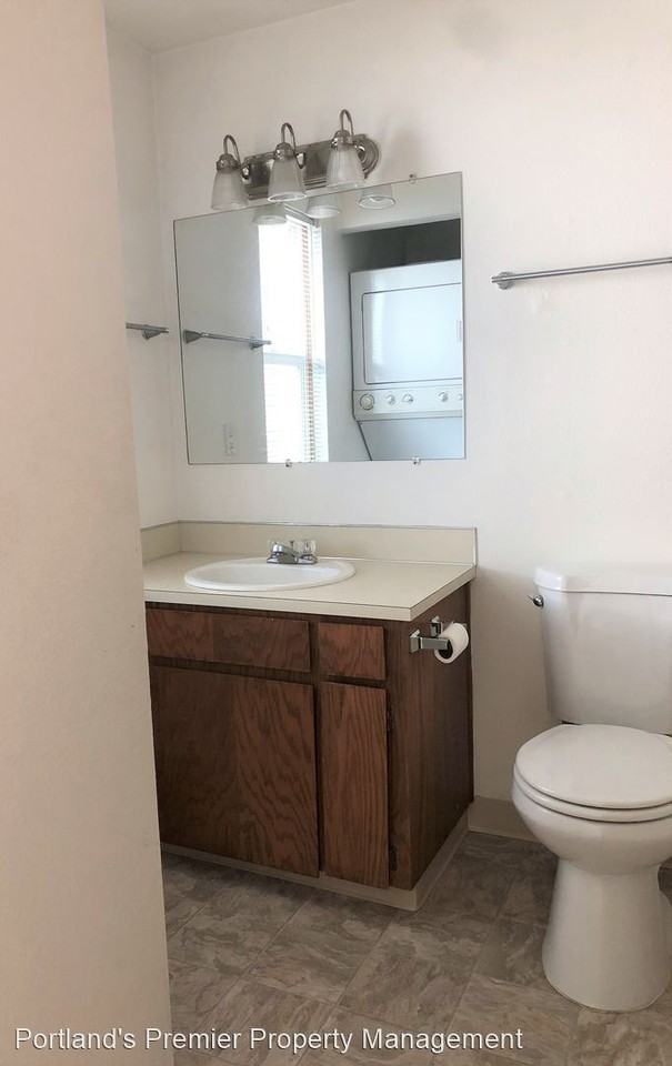 9622-9624 SW 41st Avenue - Photo 2 of 15