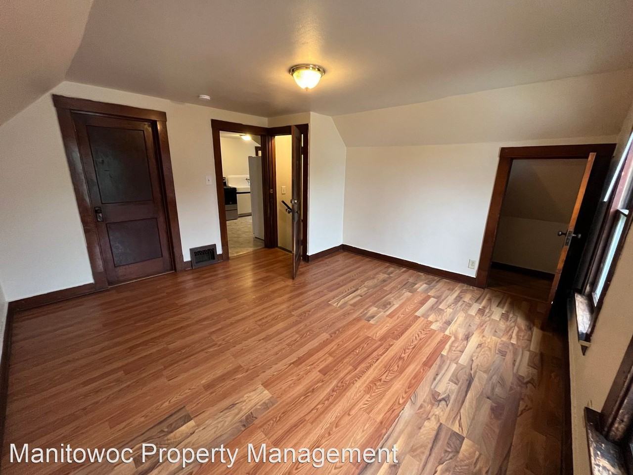 2011 Monroe St - Photo 3 of 13