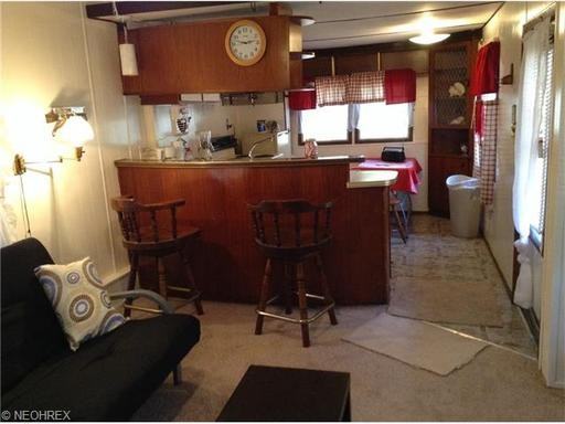 13560 Catbird Rd - Photo 3 of 3