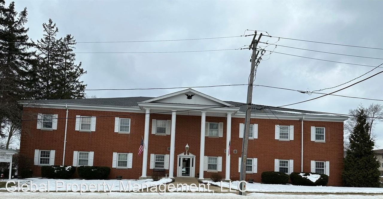 HERITAGE PROFFESIONAL OFFICES FOR RENT IN ANTIOCH, IL - Photo 3 of 6