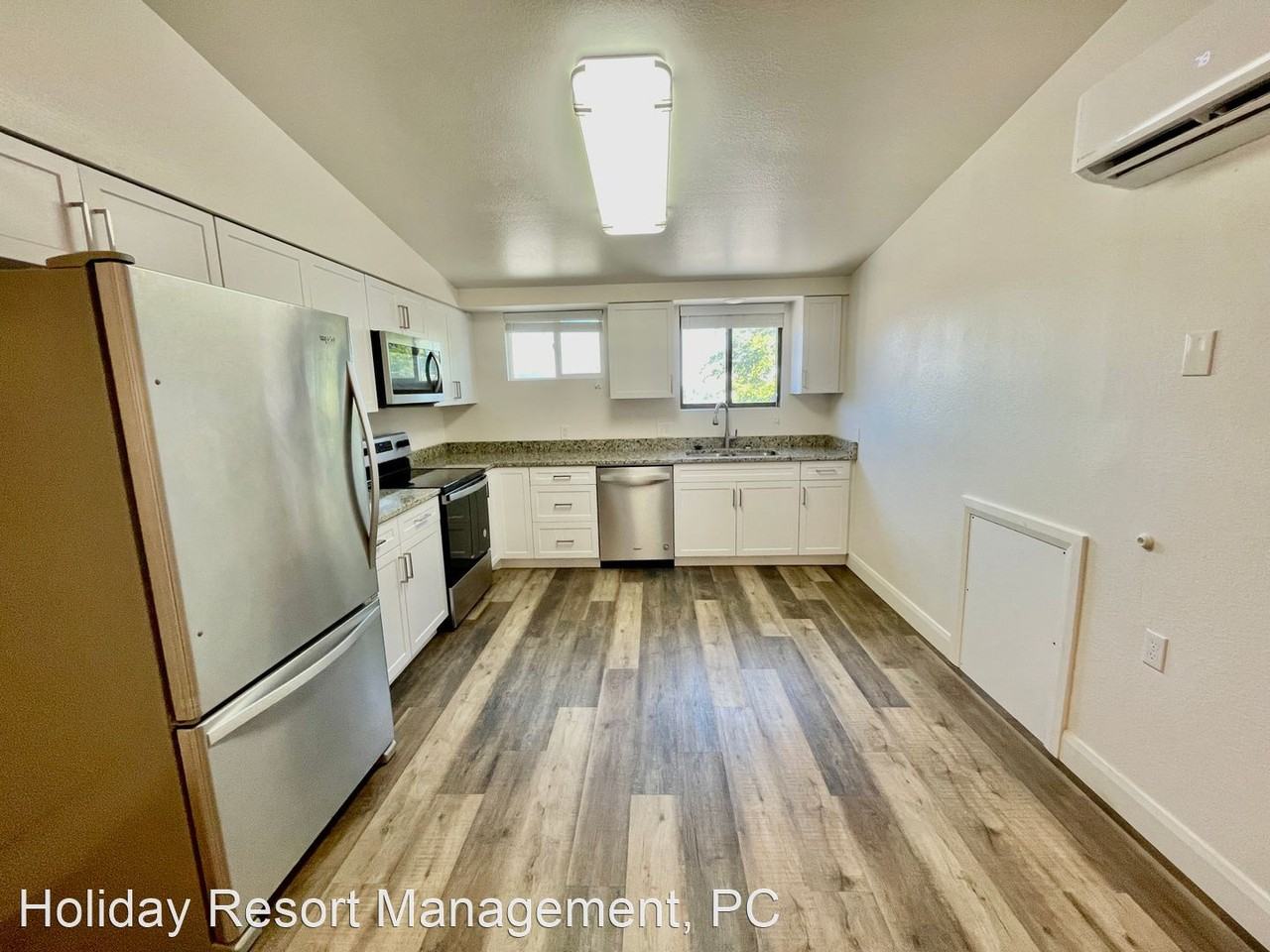 110 S. Field Ave. - Photo 2 of 15