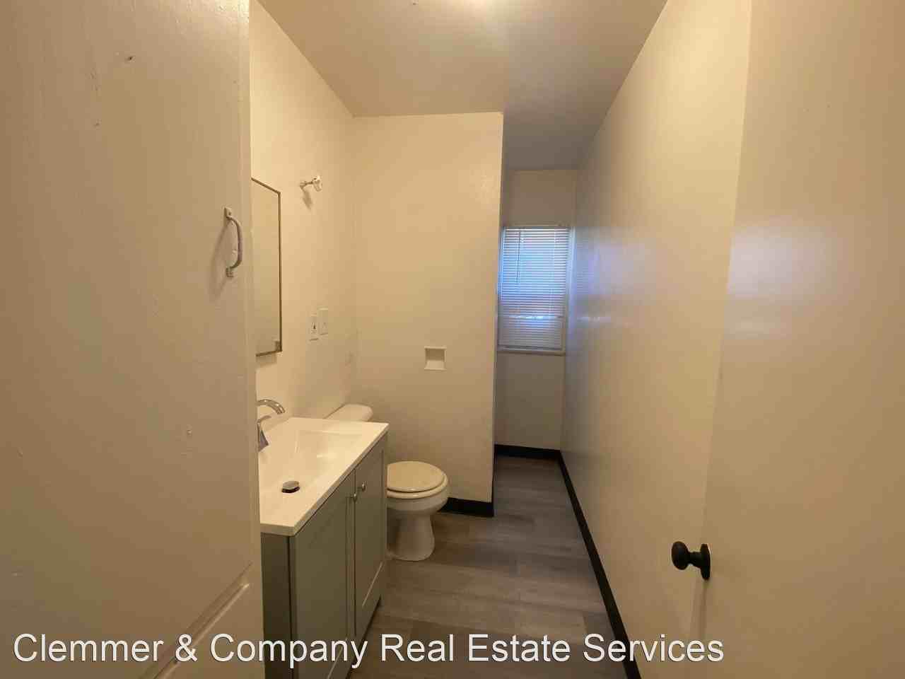 820830 Roberts Lane Apartments 820 Roberts Ln, Oildale, CA 93308