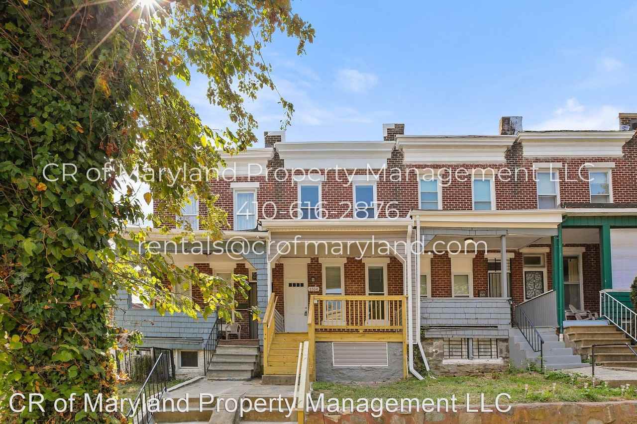 1514 N Ellamont St - Photo 2 of 16