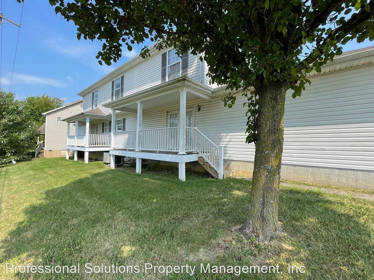 251/253 April Way - Photo 3 of 14