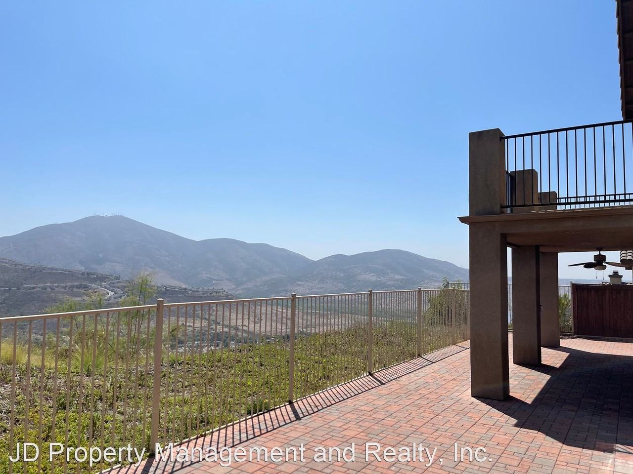 3147 Pointe Pkwy - Photo 2 of 33